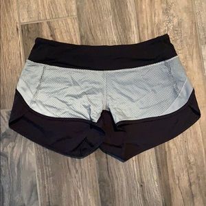 Reflective lululemon shorts 2.5 in